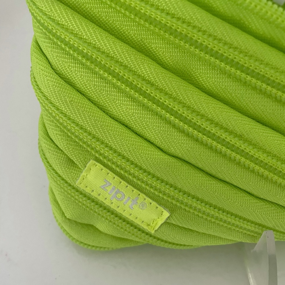 Zipit Monster Lime Green Pencil Case Super Cute - Picture 4 of 6